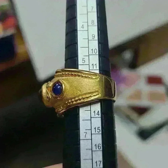 Gold plated ring  with blue red green glass stones size 6 - Picture 14 of 17